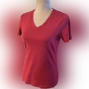 Merona Women's Short Sleeve Red V-Neck Tee